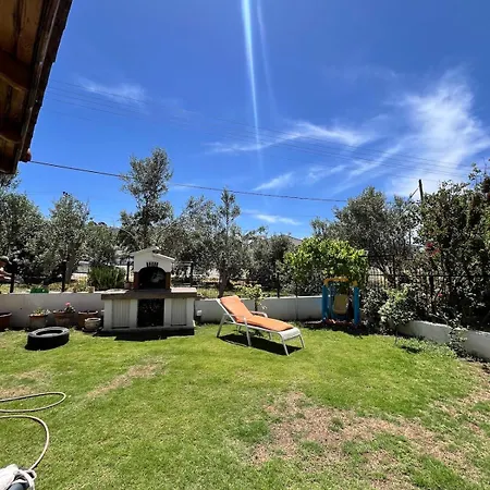 Beachside Garden With Spacious Private Garden In فيلة *