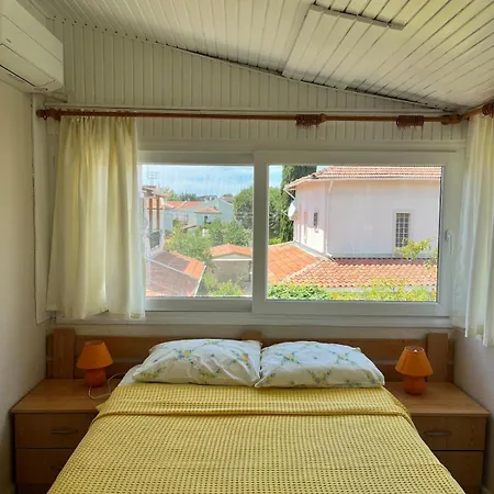 Beachside Garden With Spacious Private Garden In فيلة *